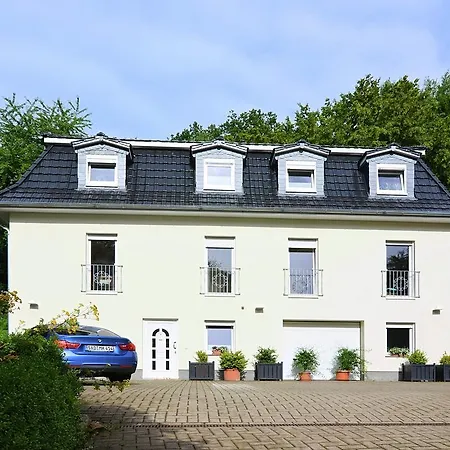 Weisses Haus Am Kurpark - Bergblick Villa *